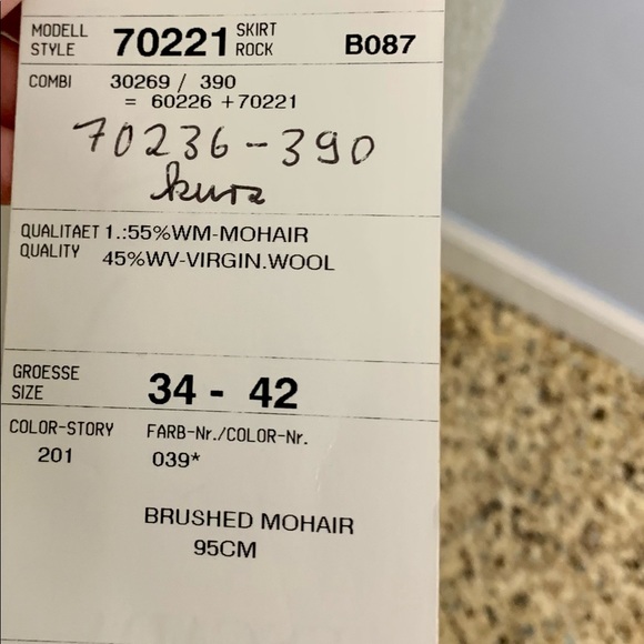 🆕 NWT VINTAGE ESCADA BRUSHED MOHAIR MIDI/MAXI SKIRTS - Picture 7 of 16